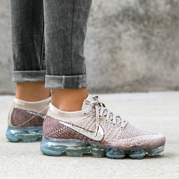 vapormax for women